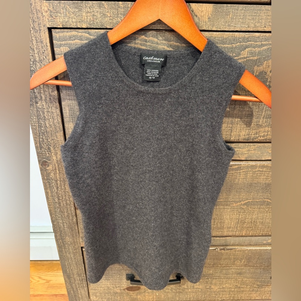 Lord & Taylor Charcoal Cashmere Sweater